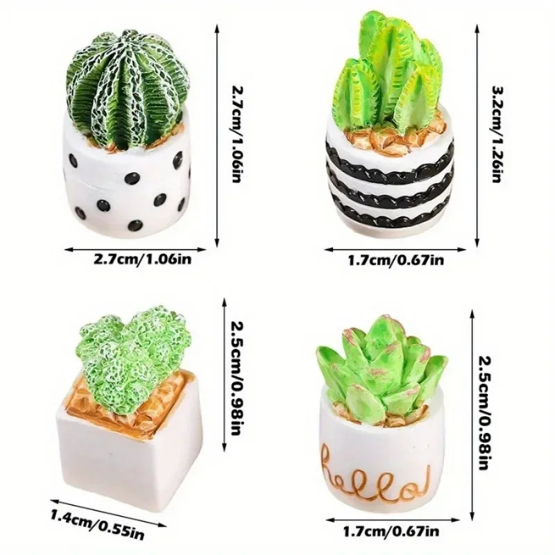 Set de 4 petits faux cactus en pot