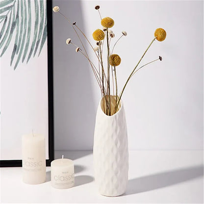 Vase en Plastique Nordique Minimaliste